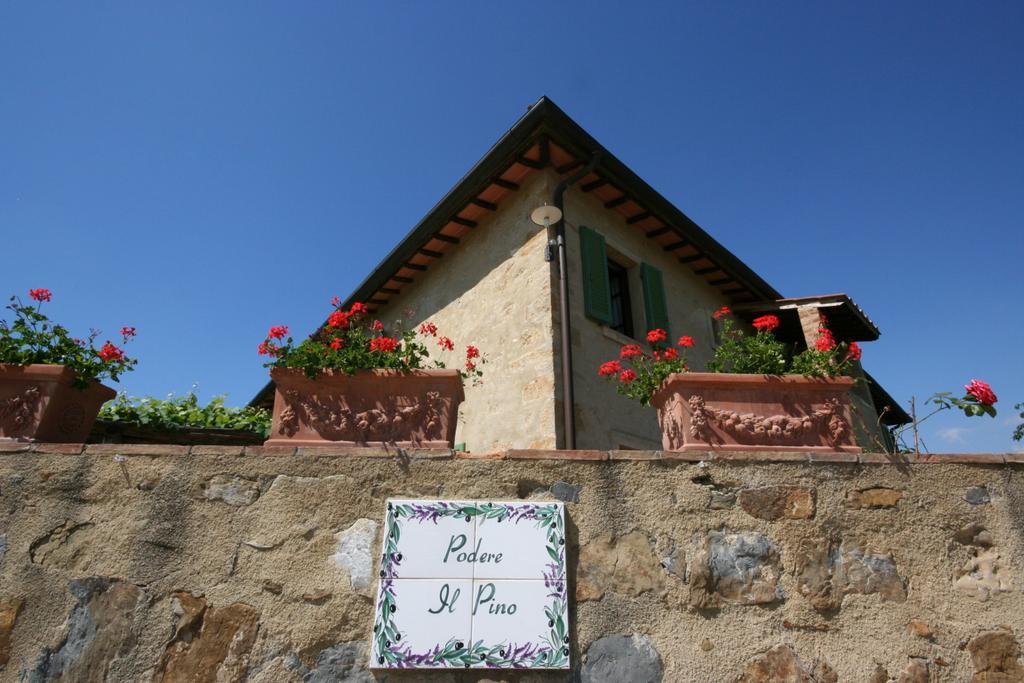 Podere Il Pino Поджибонси Стая снимка